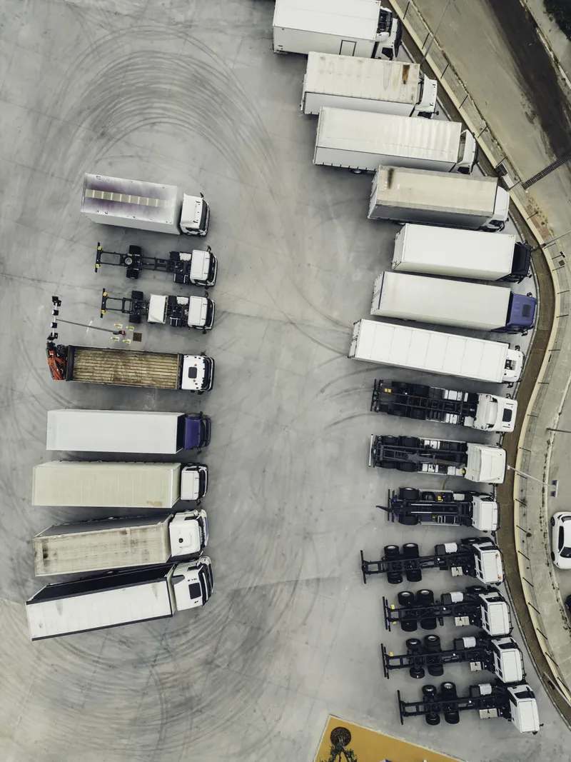 Fachada de las instalaciones Rabert Trucks